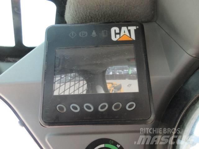 CAT 226 D Kompaktlastare