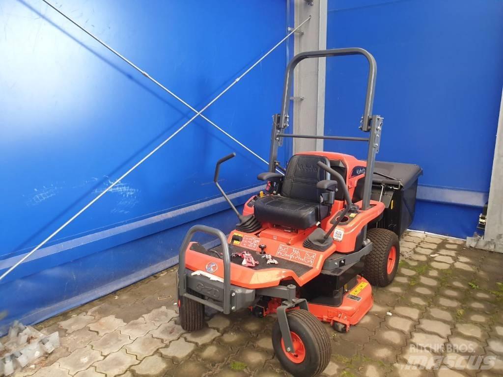 Kubota GZD 15 II Monterade och påhängda gräsklippare