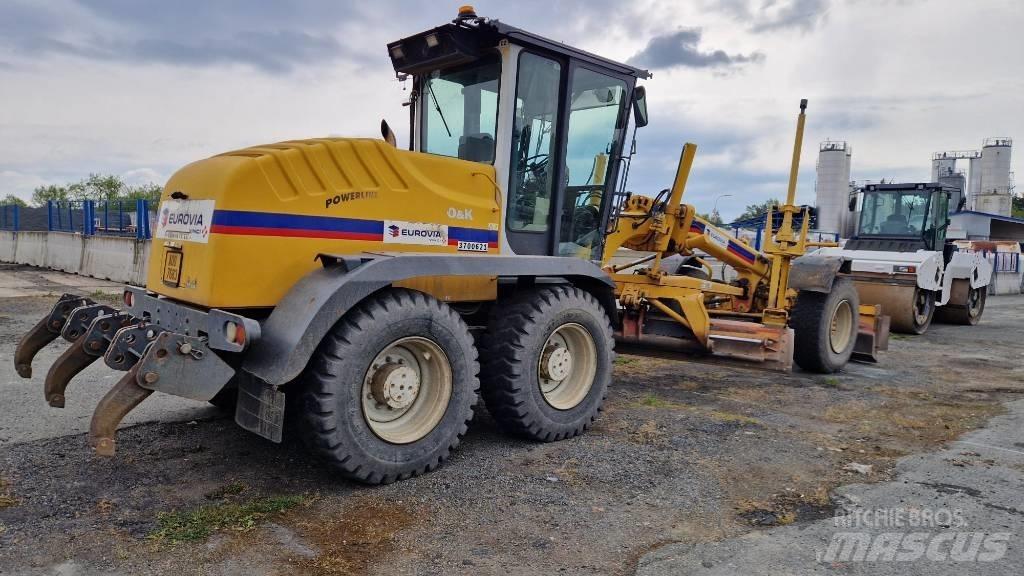 O&K F 156,6A Väghyvlar