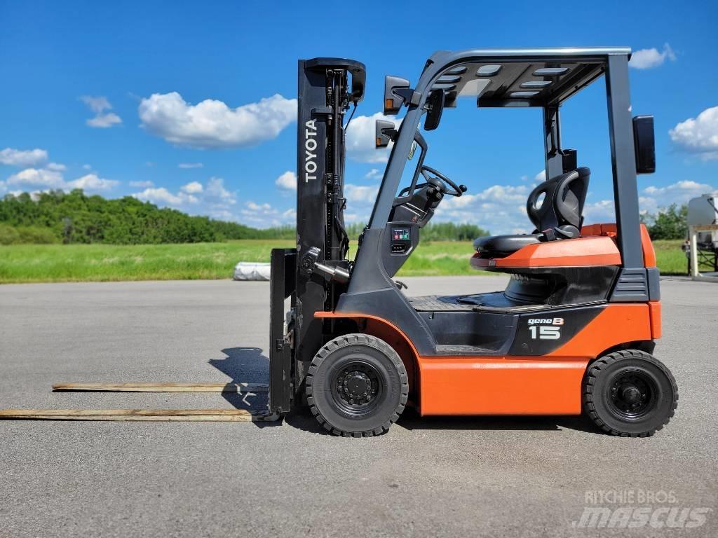 Toyota 8 FB 15 Elmotviktstruckar