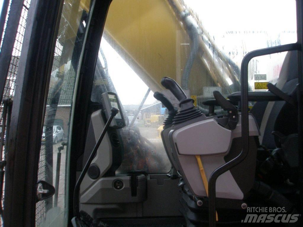 CAT 326FL Bandgrävare