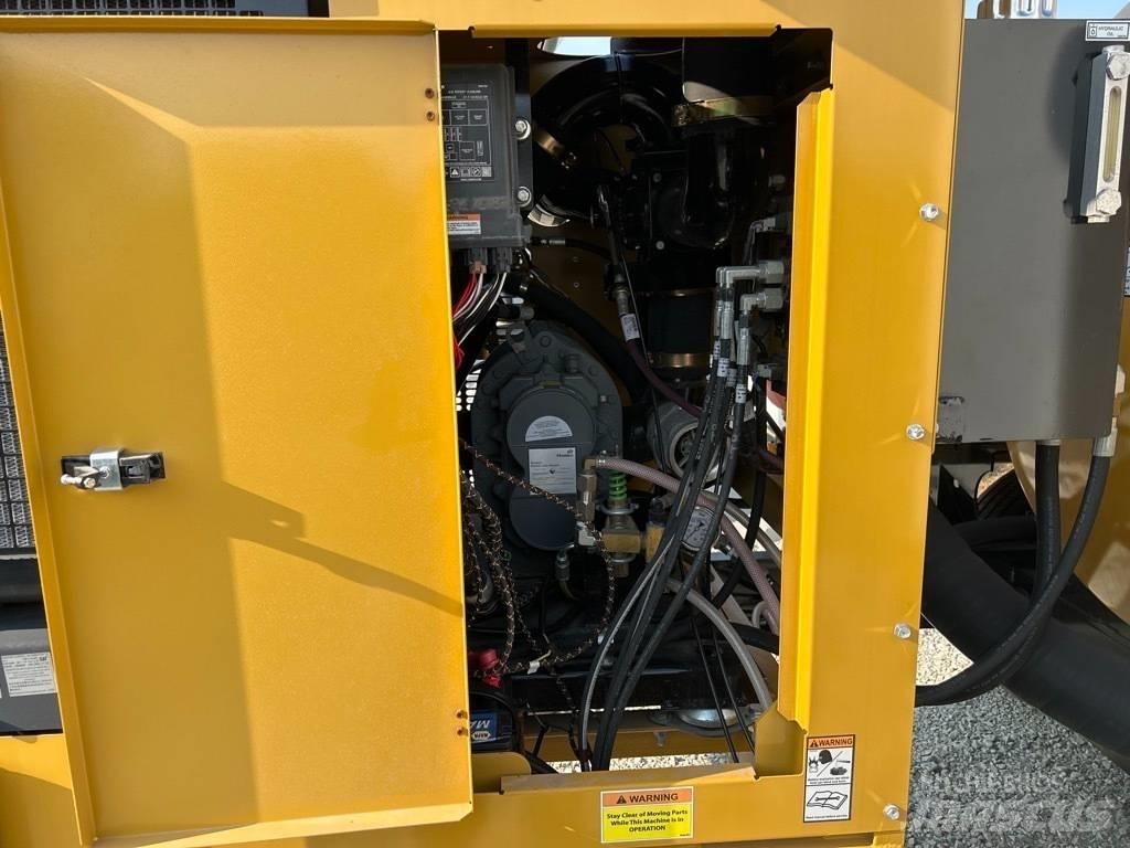  Ring-O-Matic 850 VX Slamsugningsbil