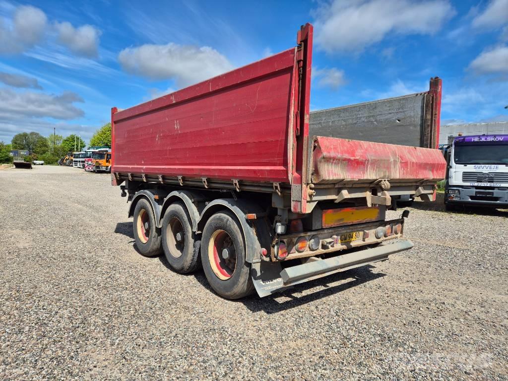 Nopa 3 axle tipper Tippsläp