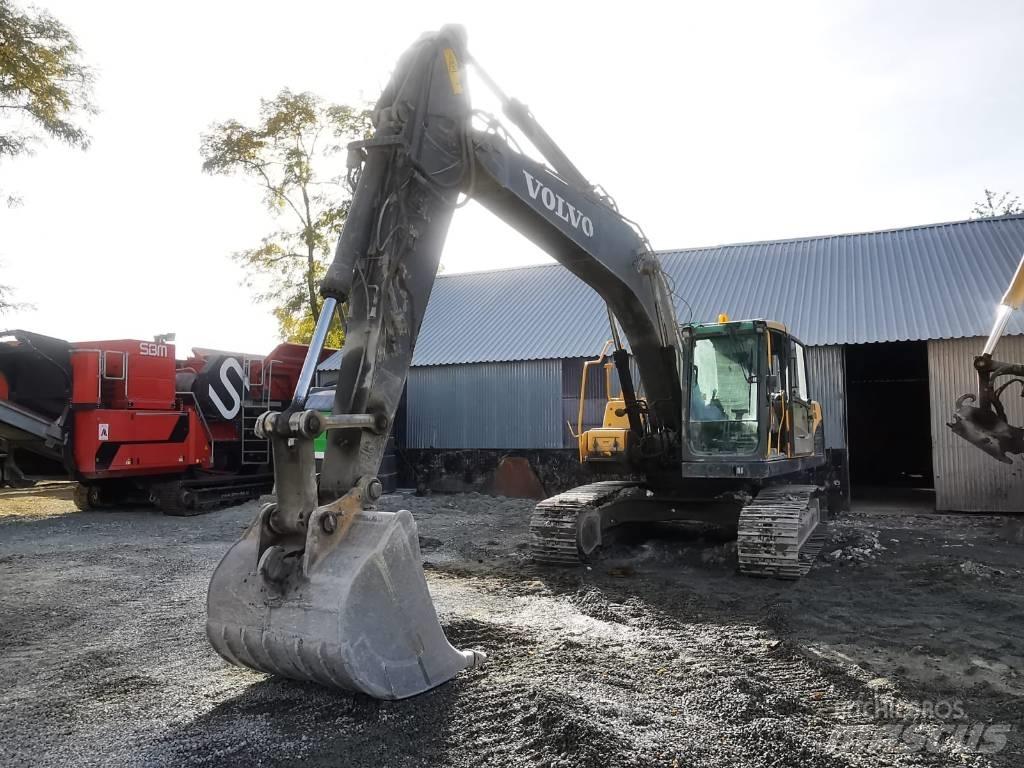 Volvo EC 210 C L Bandgrävare