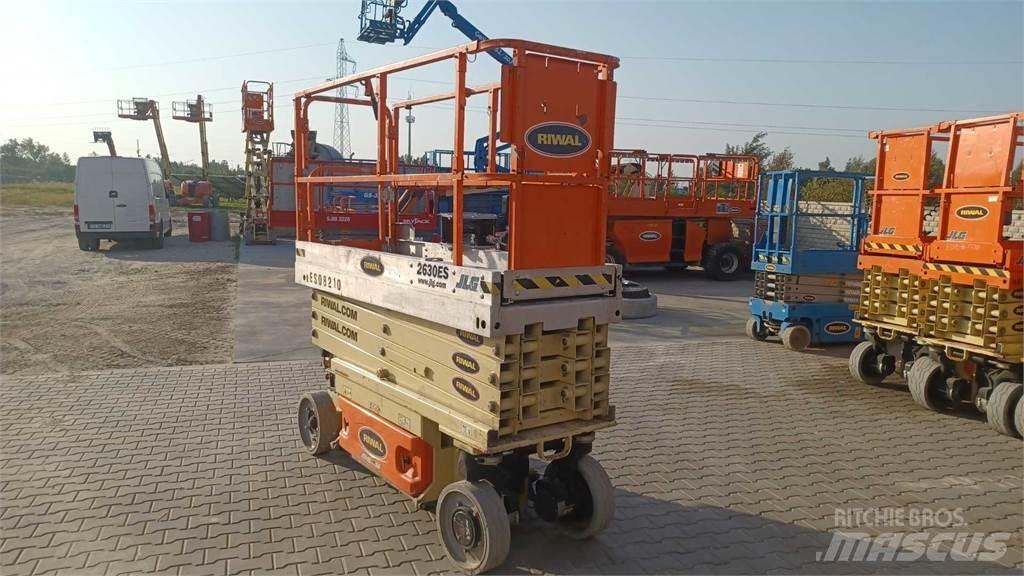 JLG 2630ES Saxliftar