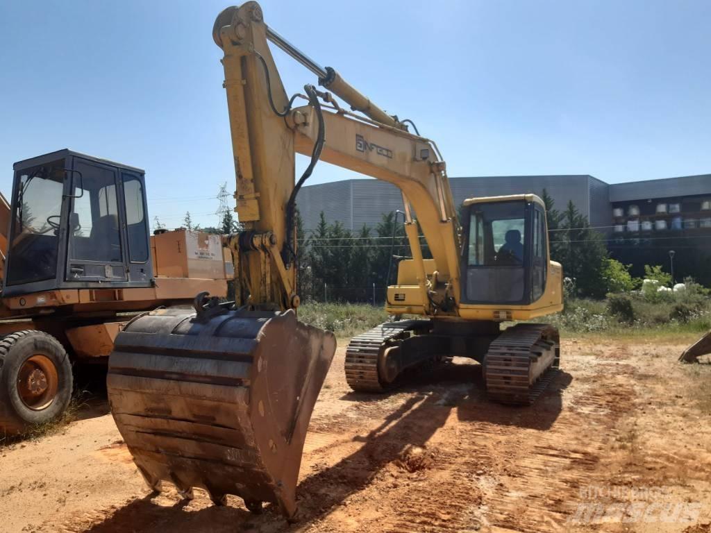 Komatsu PC200EN-6K Bandgrävare