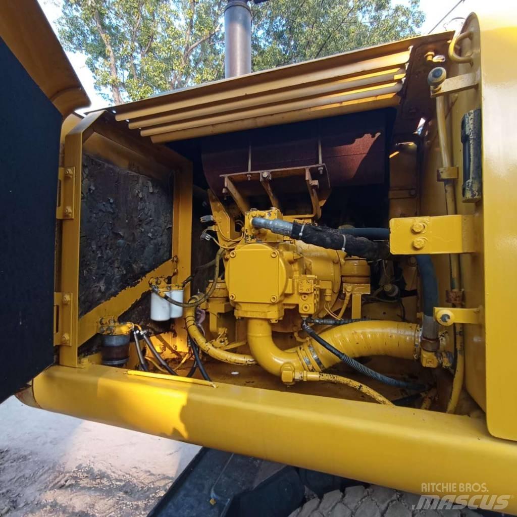 Komatsu PC150W-6 Hjulgrävare