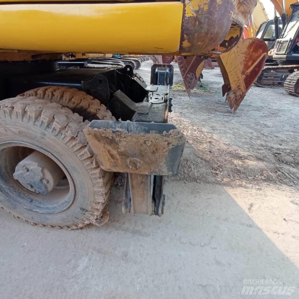 Komatsu PC150W-6 Hjulgrävare