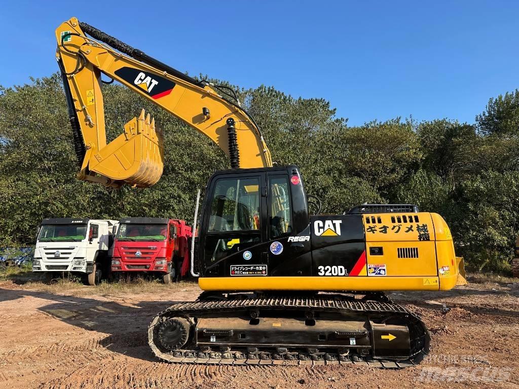 CAT 320 D L Bandgrävare