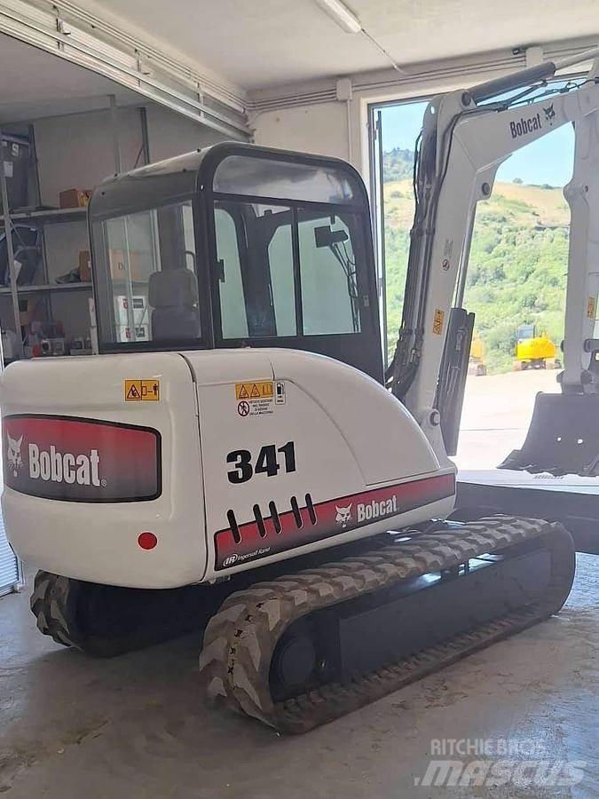 Bobcat 341 Minigrävare < 7t