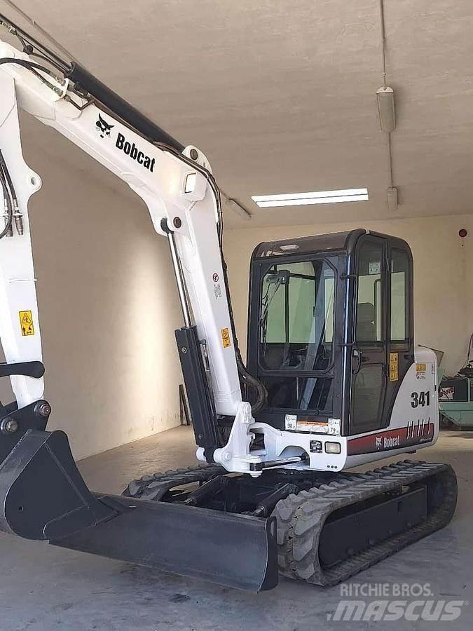 Bobcat 341 Minigrävare < 7t