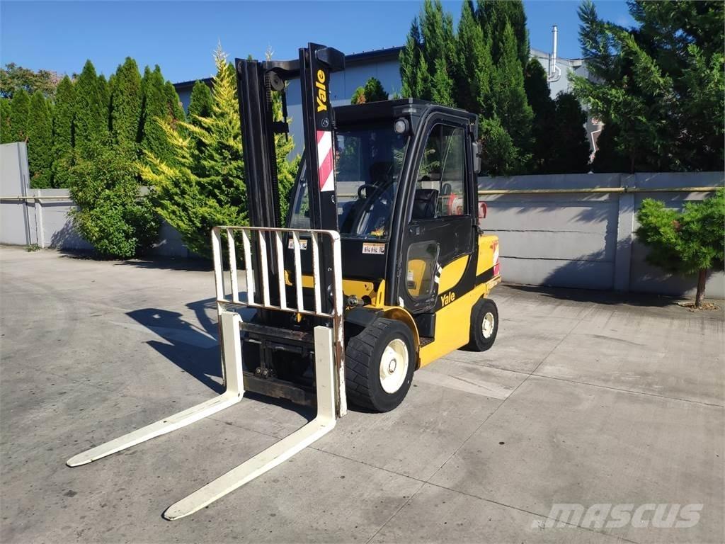 Yale GLP35VX Gasolmotviktstruckar