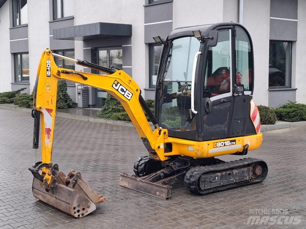 JCB 8018 CTS Minigrävare < 7t