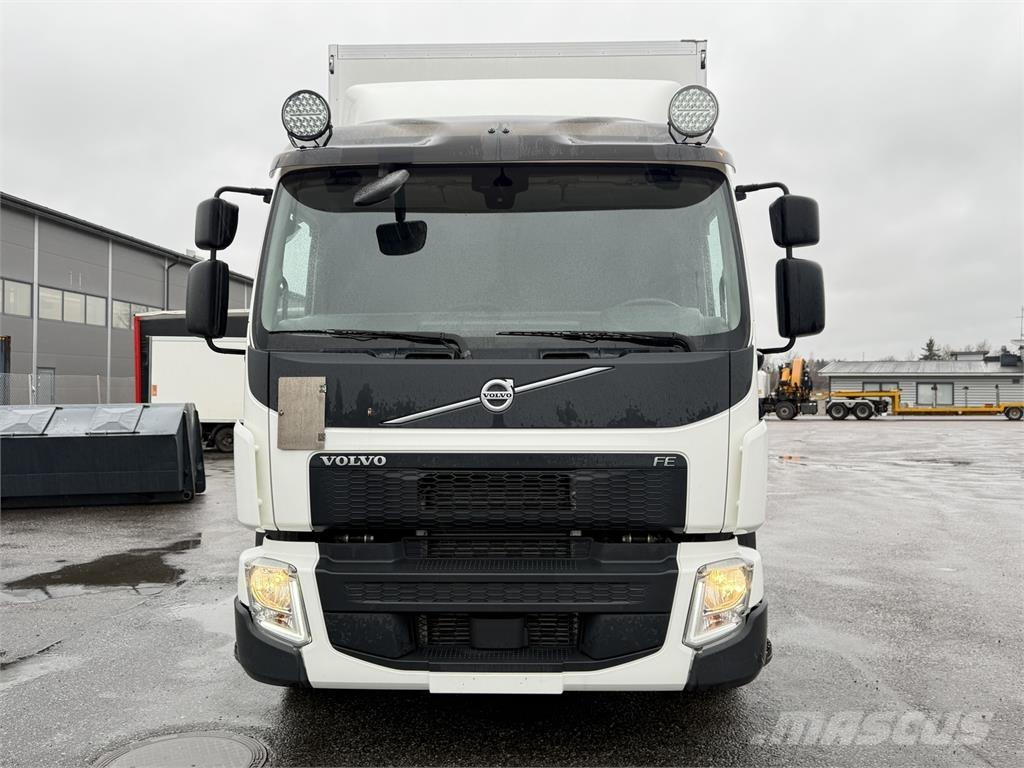 Volvo FE320 4X2 Skåpbilar