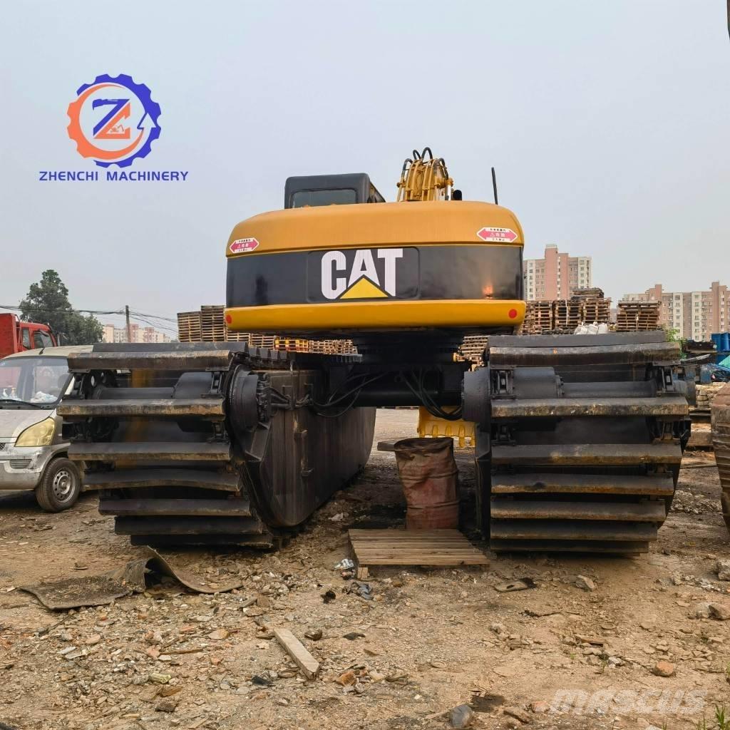 CAT 320 C Amfibiska grävmaskiner