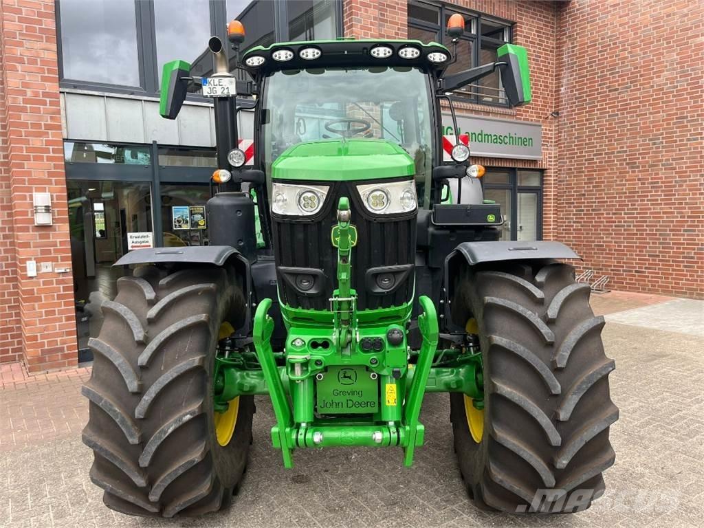 John Deere 6R215 Traktorer
