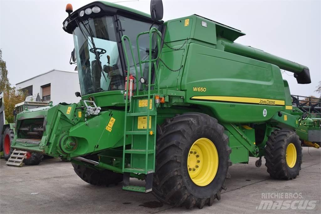 John Deere W 650 Skördetröskor