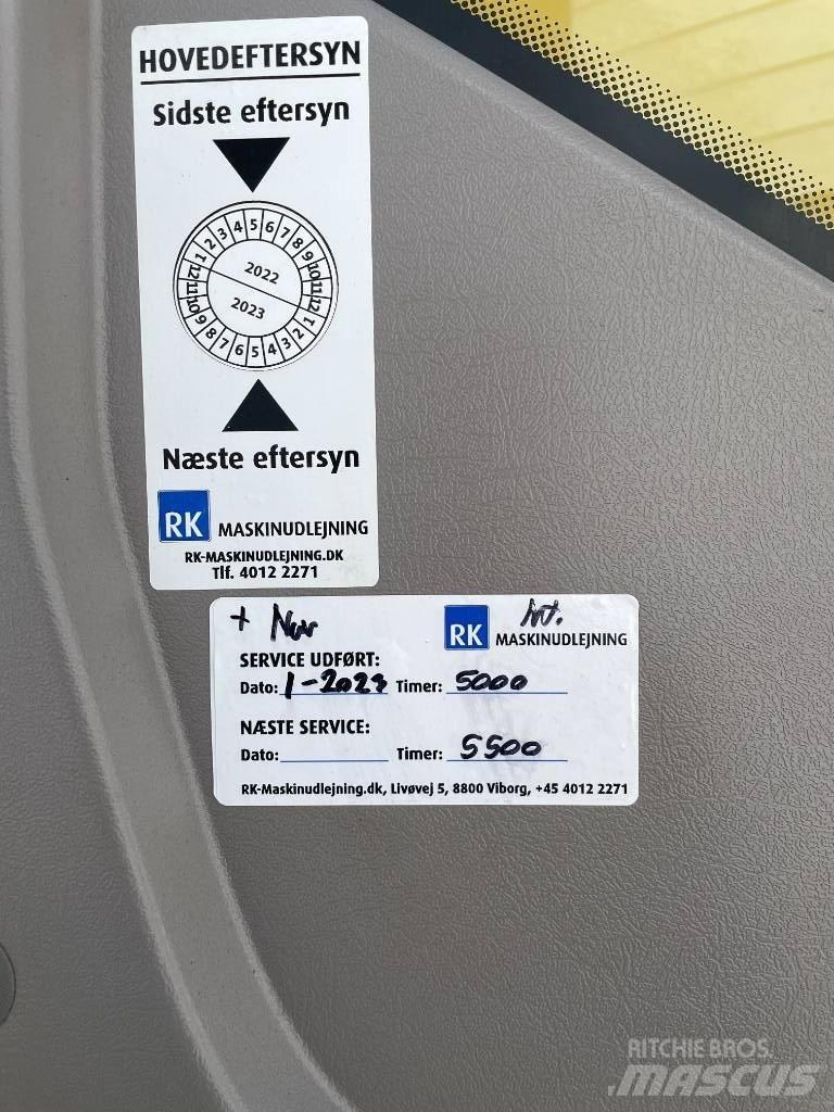 Volvo EC 250 E Bandgrävare