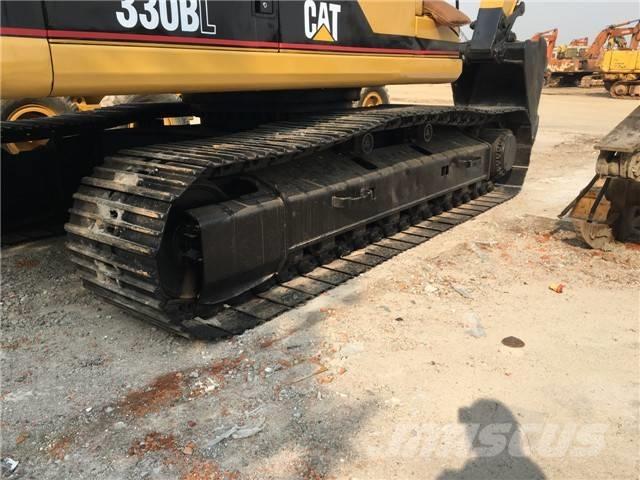 CAT 330 B L Bandgrävare