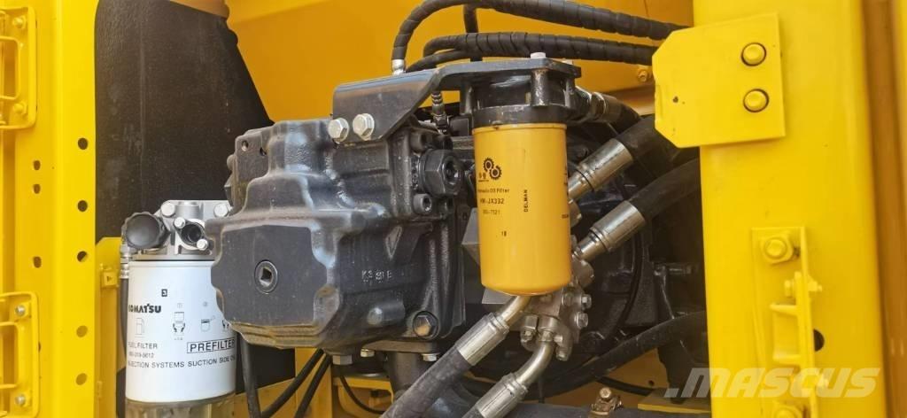Komatsu 220-8 Minigrävare < 7t