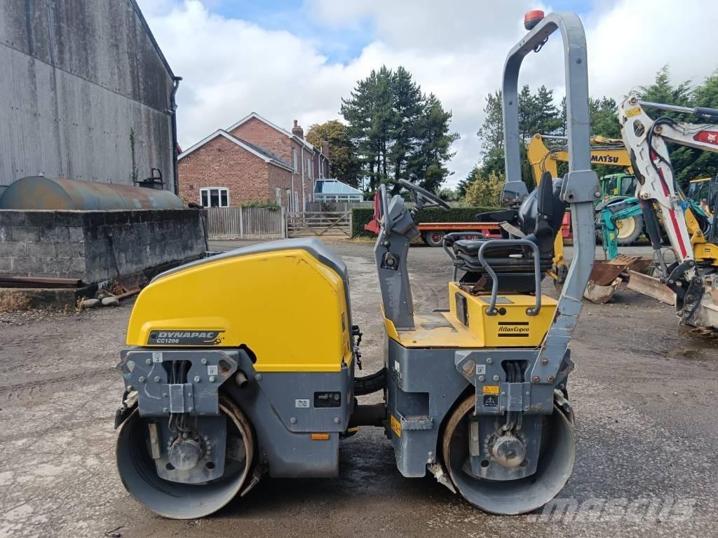 Dynapac CC 1200 Tvåvalsvältar