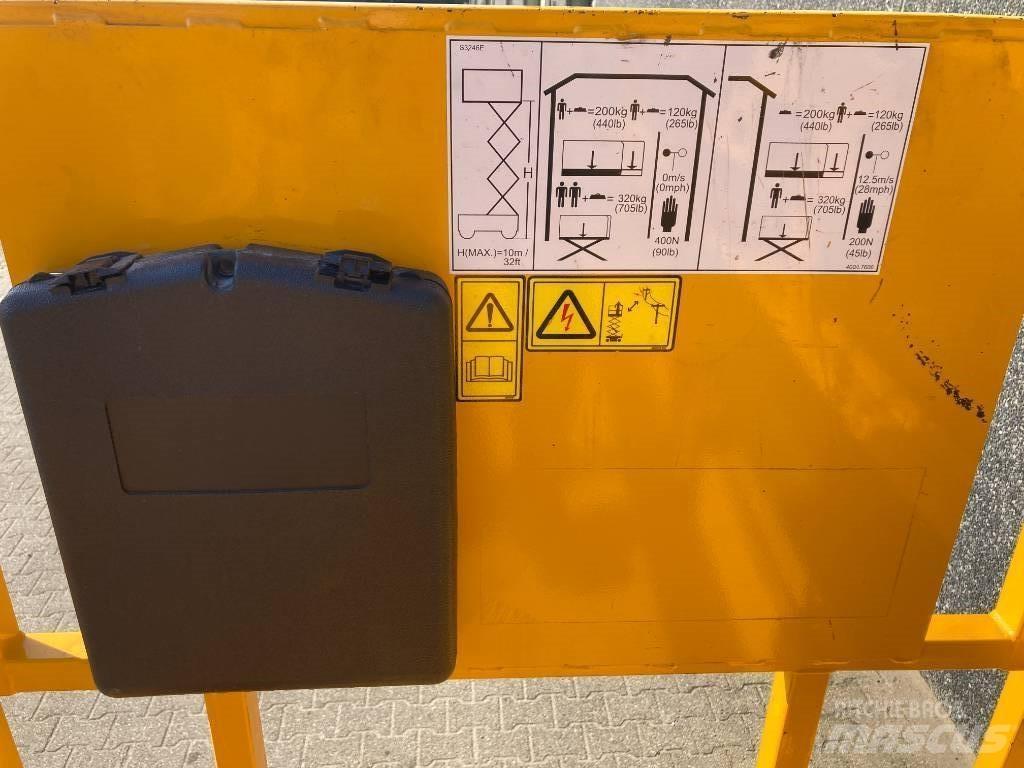 JCB S 3246 E Saxliftar