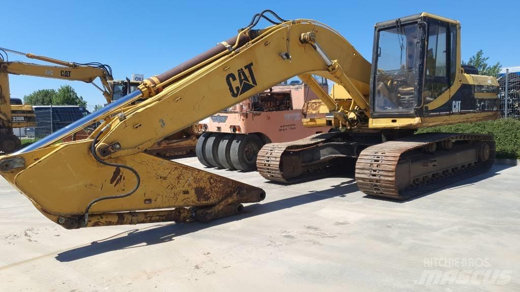 CAT 325 LN Bandgrävare