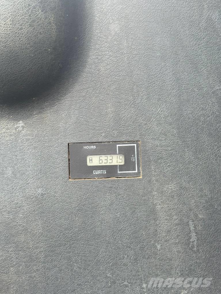 Hyundai HX 330 Bandgrävare