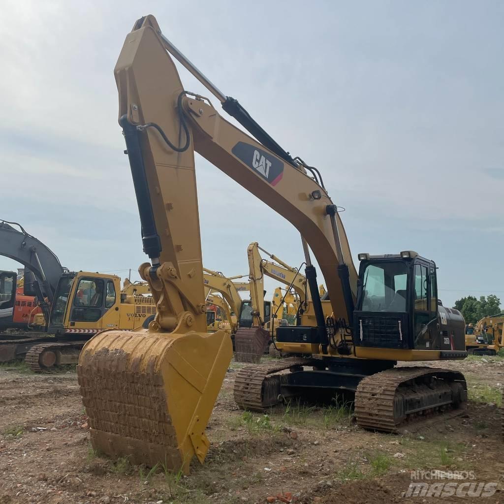 CAT 326D2 Bandgrävare