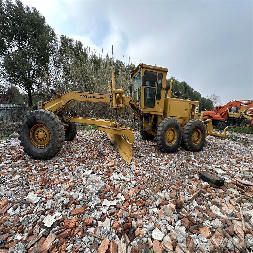 CAT 140 G Väghyvlar