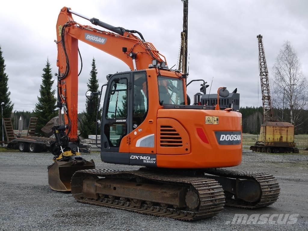 Doosan DX 140 LCR-5 Bandgrävare