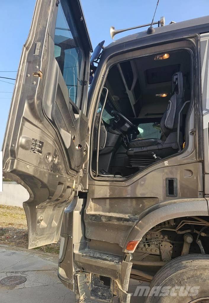 Mercedes-Benz 3951 Minidumprar