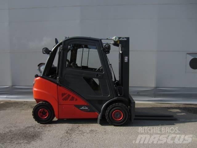 Linde H20T Gasolmotviktstruckar