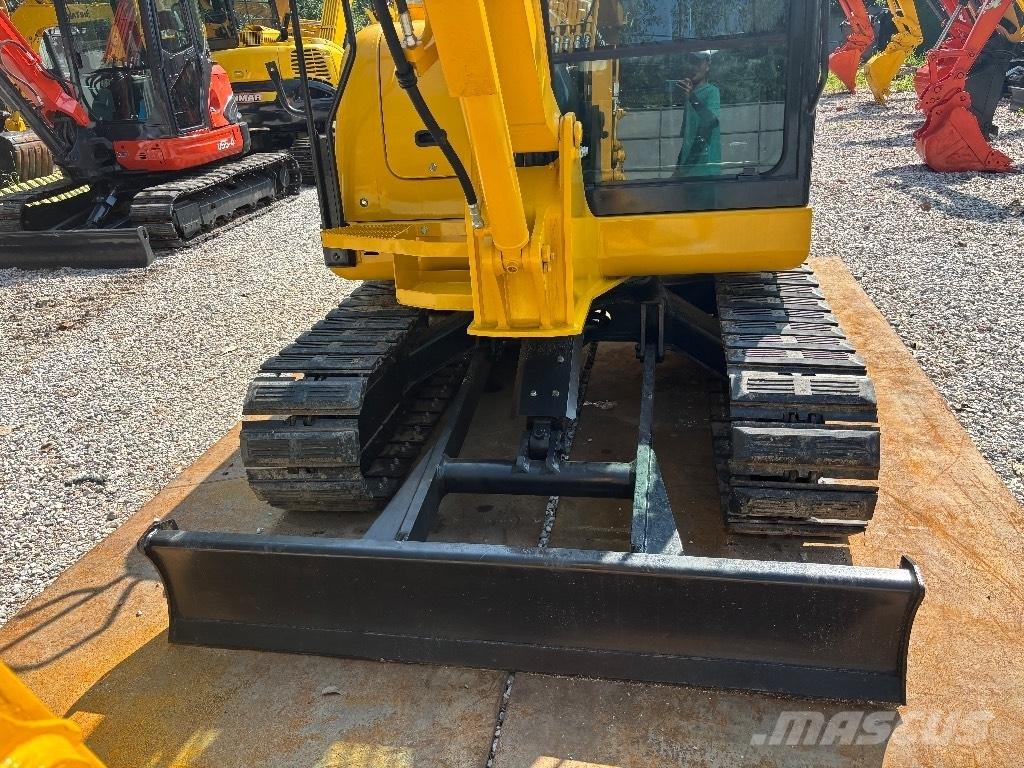 Komatsu PC 56-7 Minigrävare < 7t