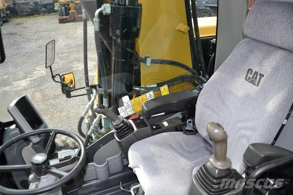 CAT M 315 D Hjulgrävare