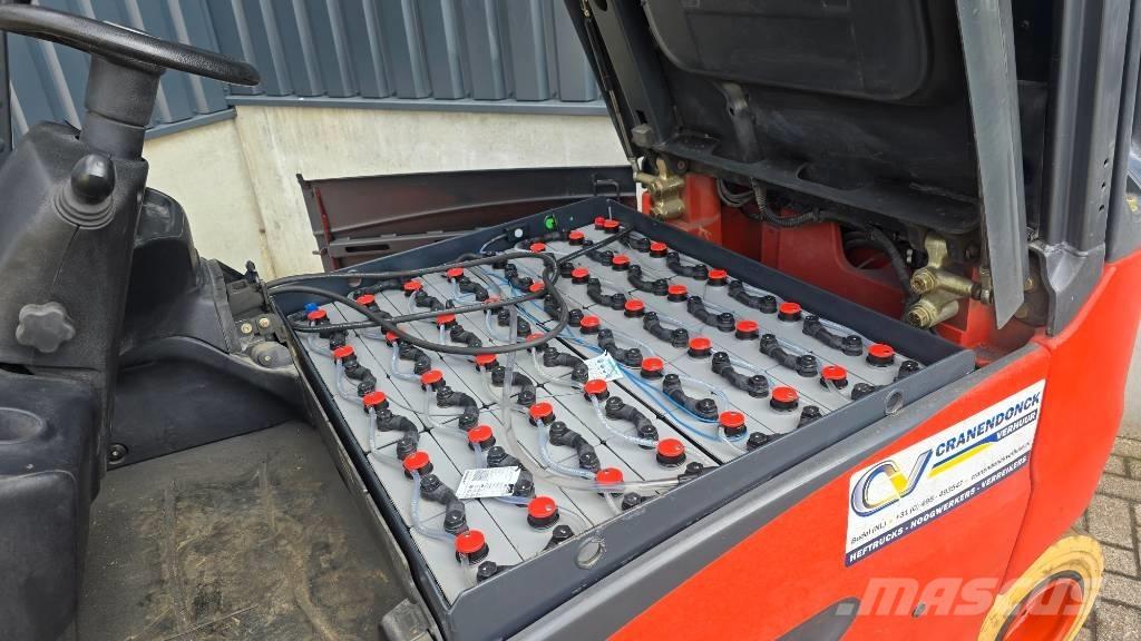 Linde E35 Elmotviktstruckar