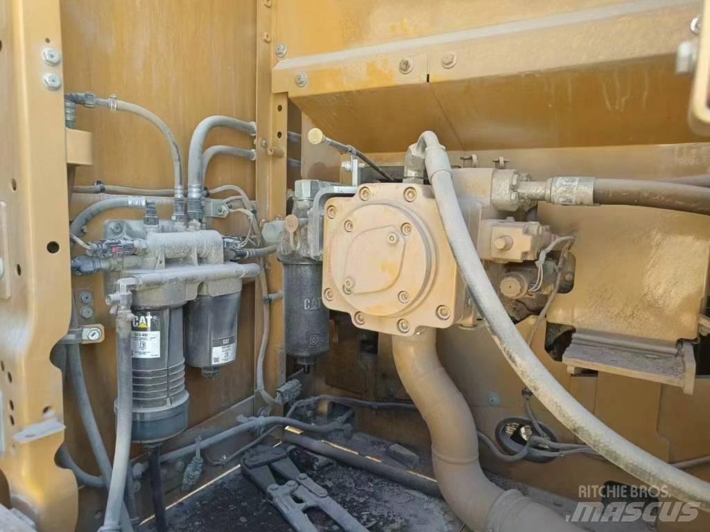 CAT 320 GC Bandgrävare