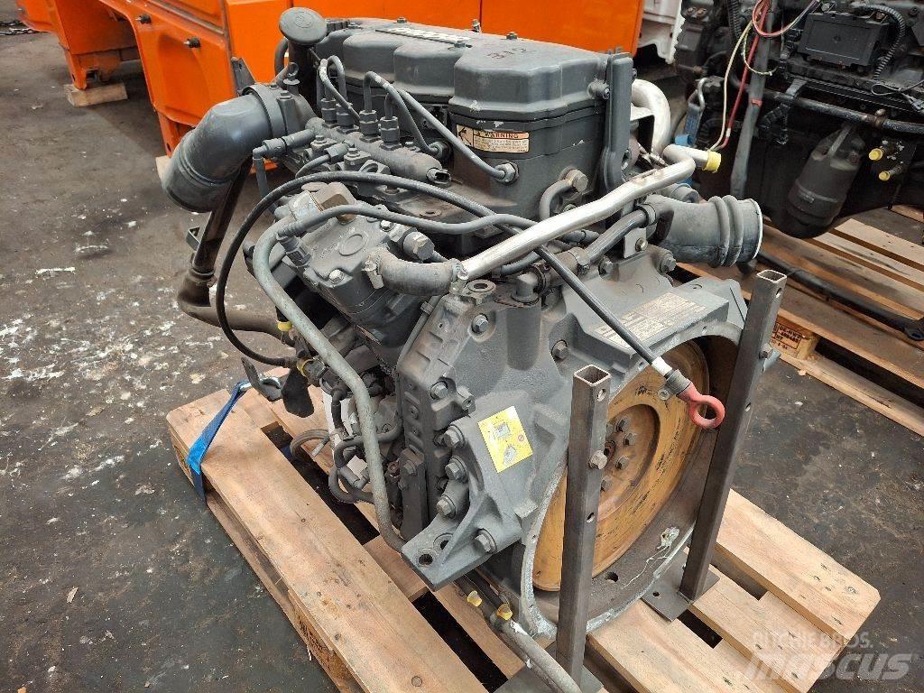 DAF FR118S1 Motorer