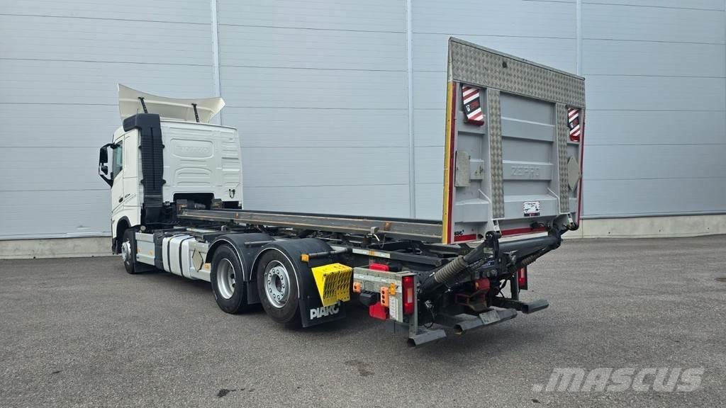 Volvo FH Lastväxlare med kabellift