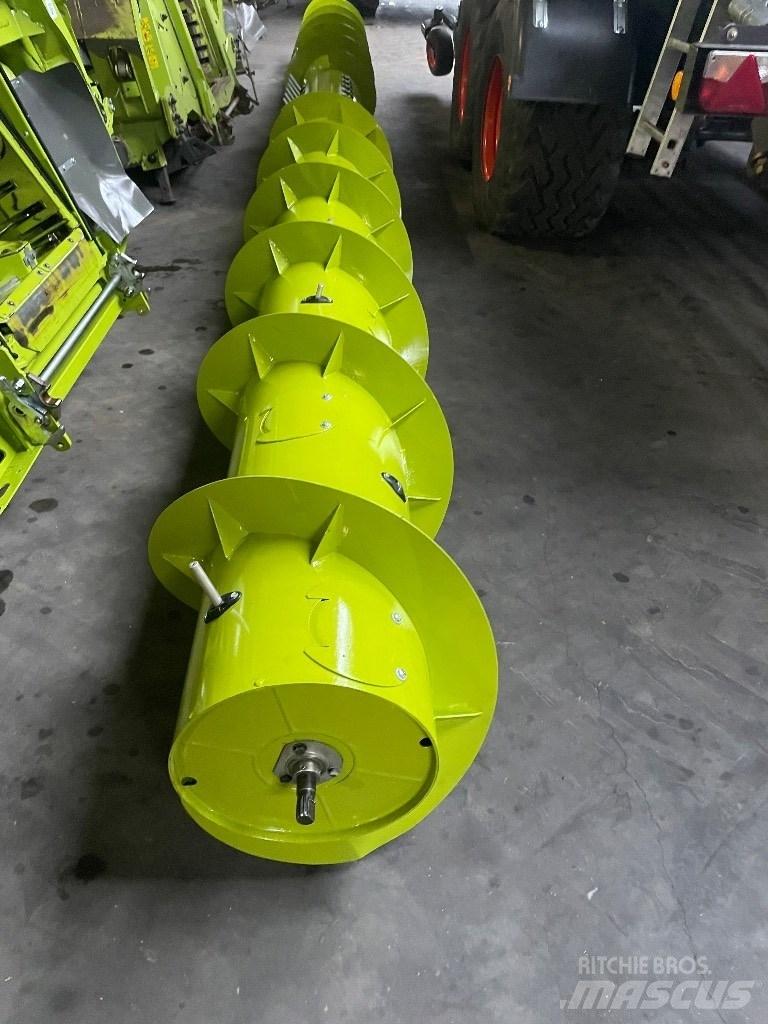 CLAAS Vario 930 Chassi och upphängning