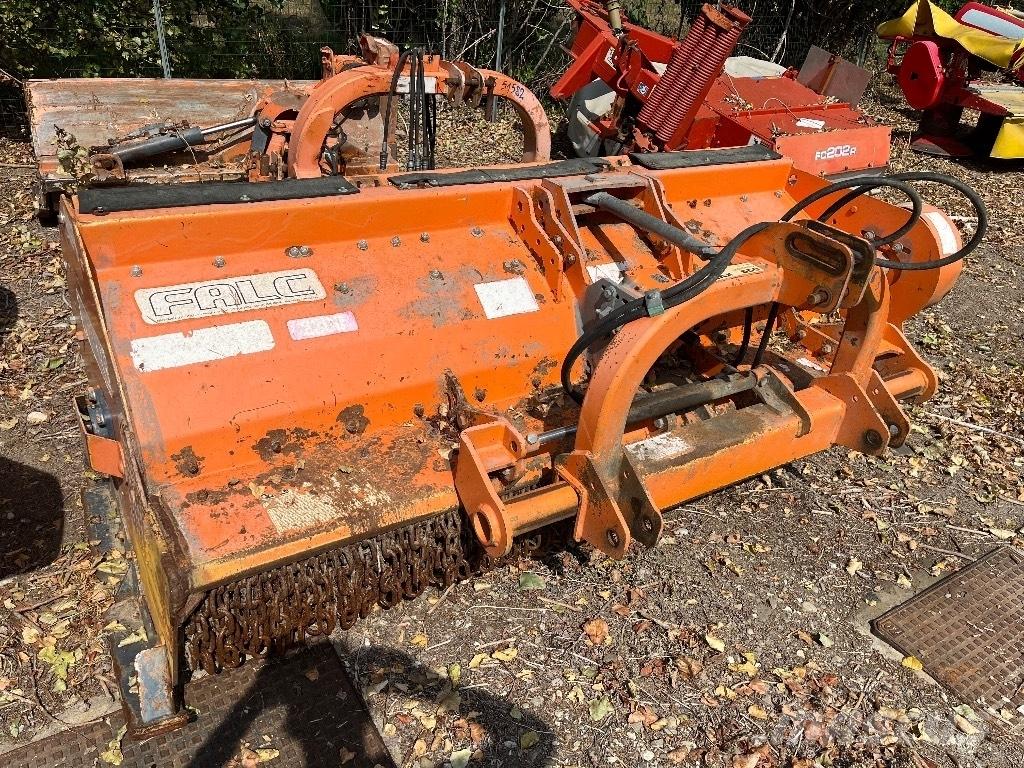 Falc AGILA 2300 Betesputsare