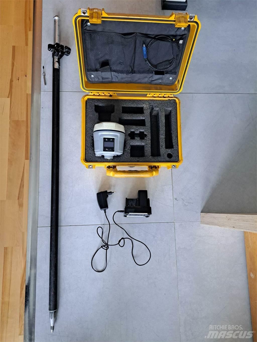  CHC i80 GNSS Instrument, mät- och automatiseringsutrustning