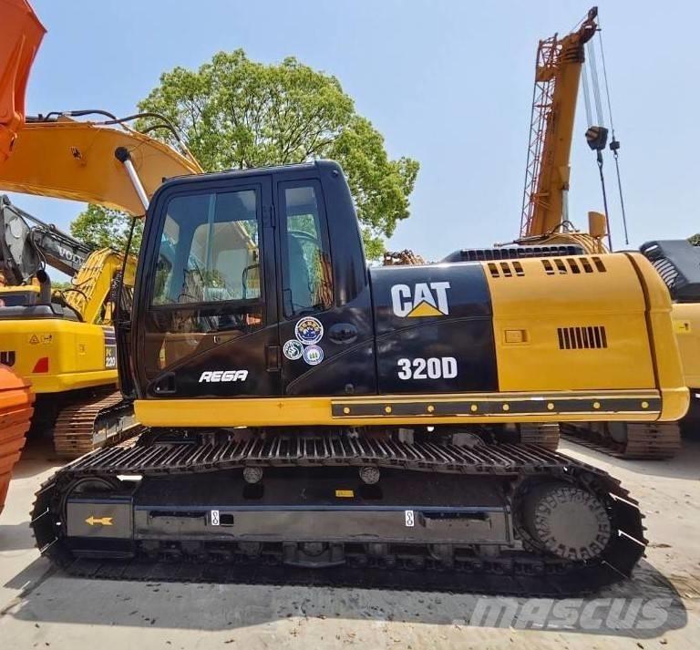 CAT 320 D Bandgrävare