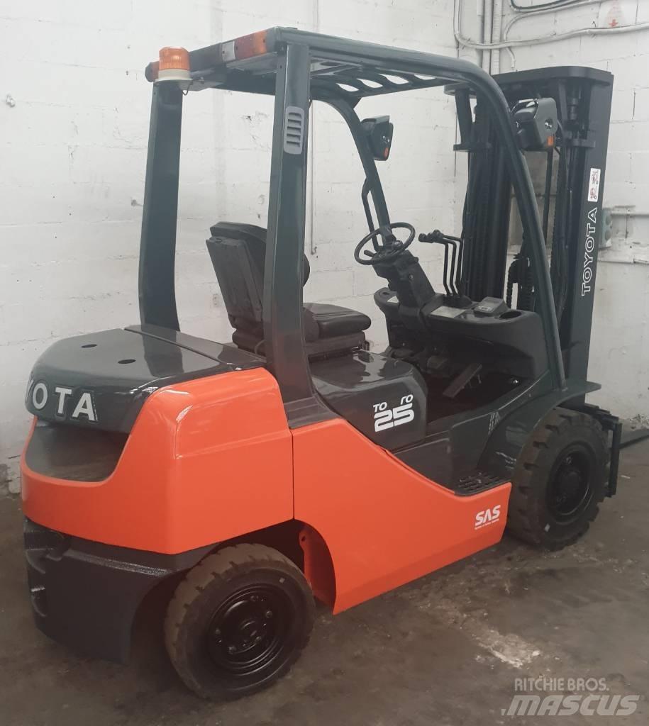 Toyota 52-8 FD 25 Dieselmotviktstruckar