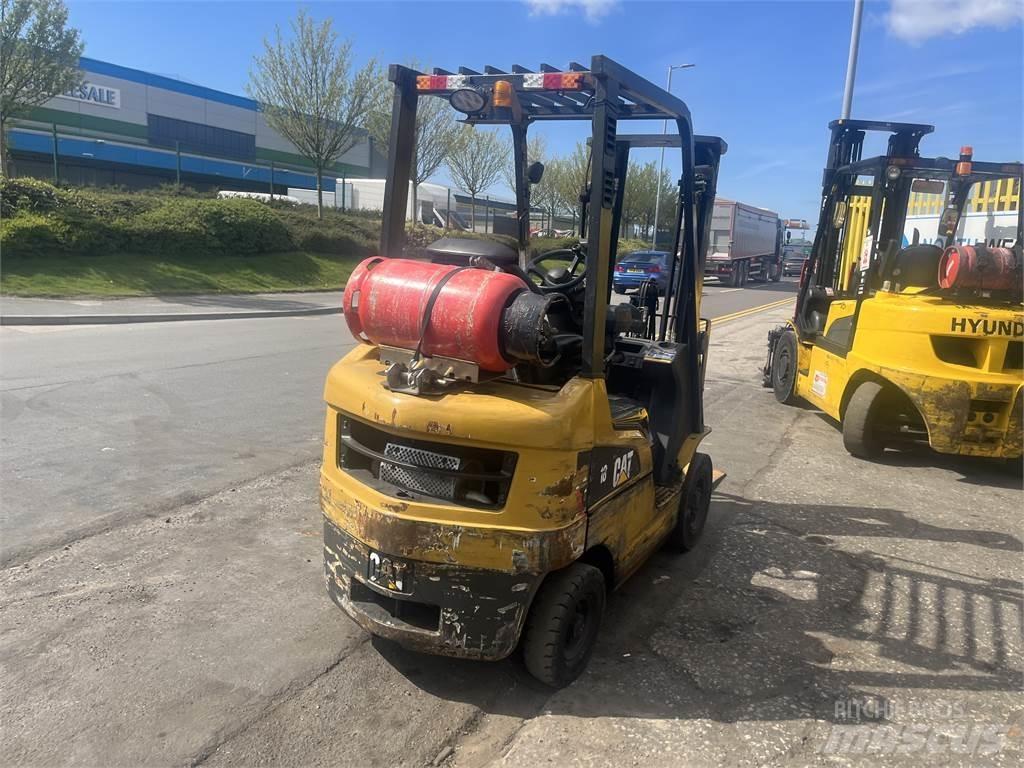 CAT GP18NT Gasolmotviktstruckar