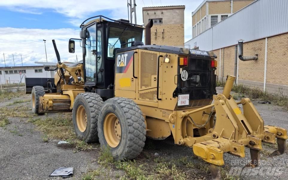CAT 140 M Väghyvlar