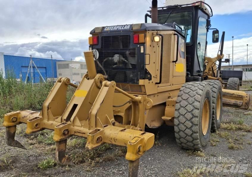 CAT 140 M Väghyvlar