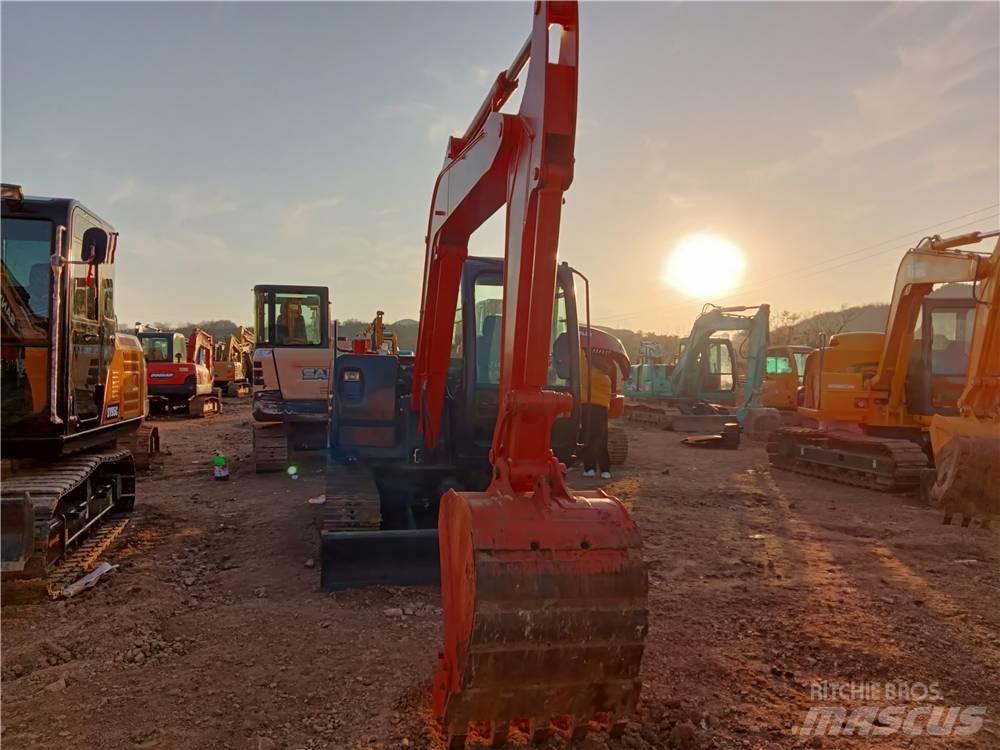 Hitachi ZX 60 Minigrävare < 7t