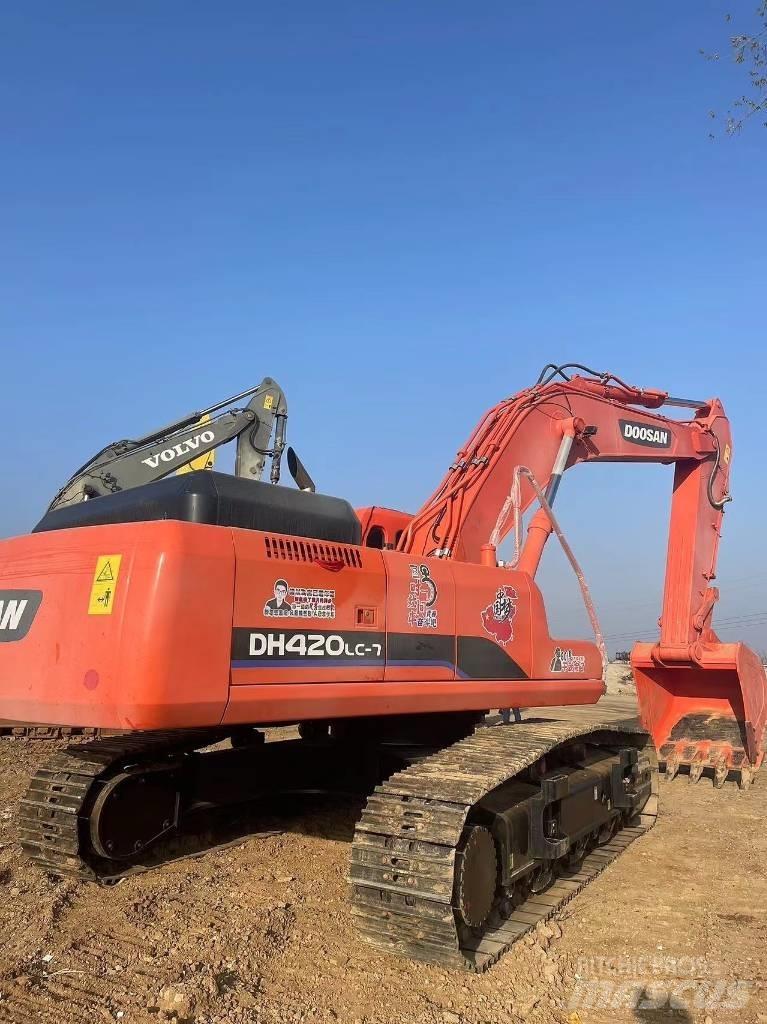 Doosan DH 420 LC-7 Bandgrävare