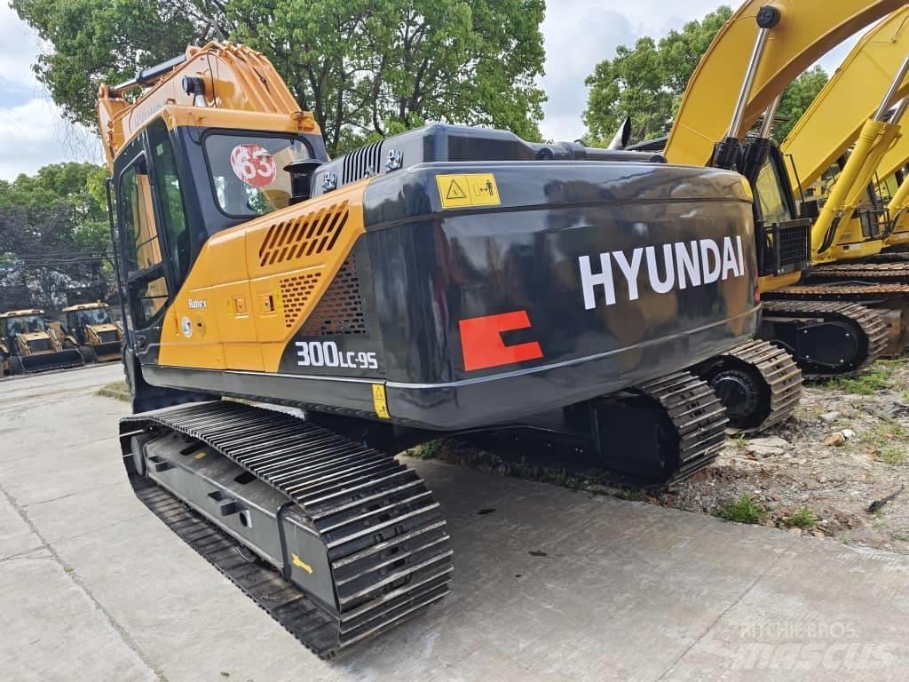 Hyundai 330LC-9S Bandgrävare